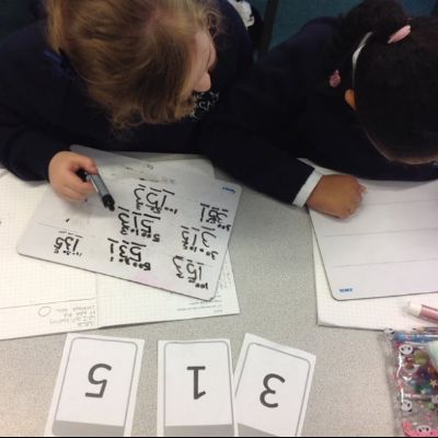 yr3i